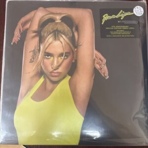 Dua Lipa – Future Nostalgia